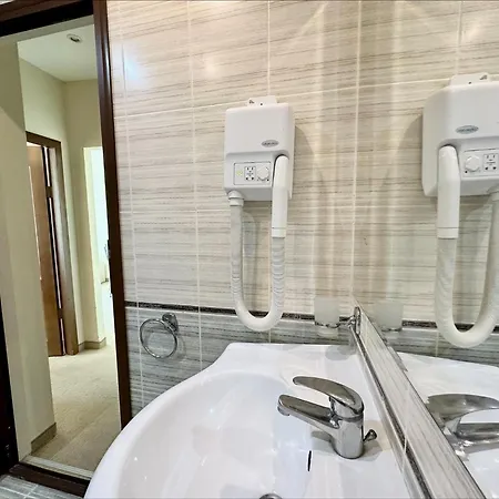 Hotel apartamentowy Grenada - Menada Słoneczny Brzeg