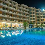 Grenada - Menada 公寓式酒店