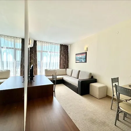 Grenada - Menada Sunny Beach