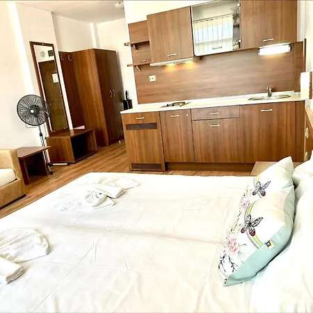 Grenada - Menada Sunny Beach