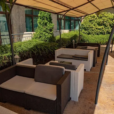 Grenada - Menada 3*