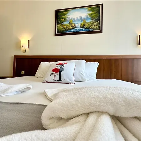 Apartmanhotel Grenada - Menada Napospart