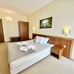 Grenada - Menada Aparthotel 2*