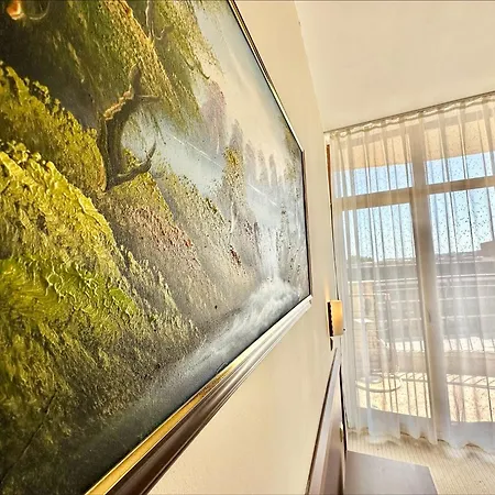 アパートホテル Grenada - Menada サニービーチ